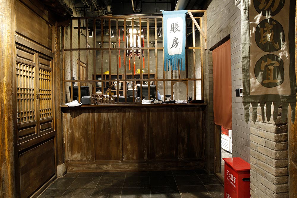 实木家具工厂 老榆木家具 老门板家具 仿古做旧家具 实木家具工厂 老榆木家具 老门板家具 仿古做旧家具