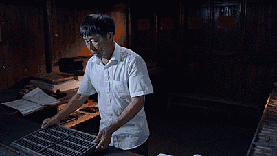 手工家具 定制 实木家具 老榆木 老门板 匠人 仿古 新中式 手工家具 定制 实木家具 老榆木 老门板 匠人 仿古 新中式